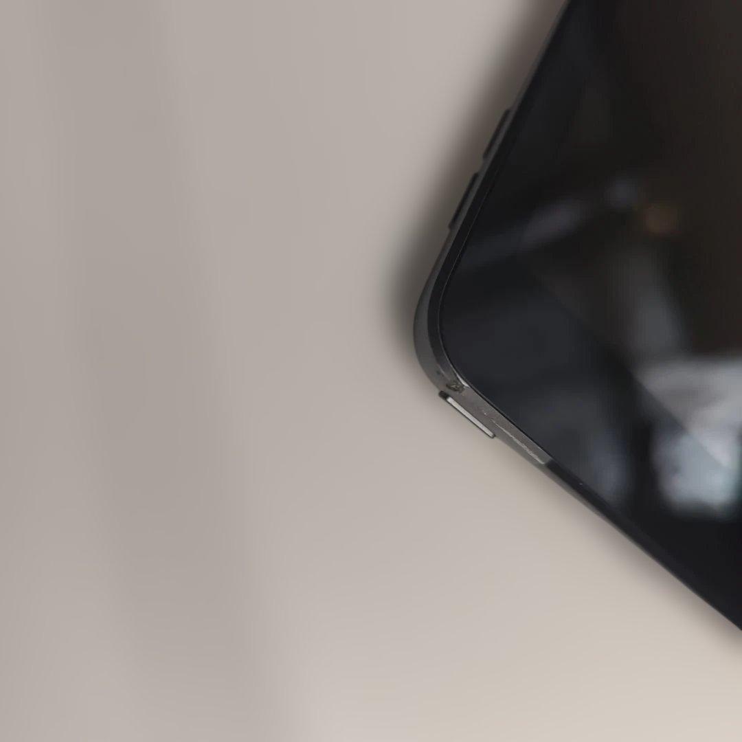 h*l様 iPad 第8世代 32GB セルラーモデル 32GBスペースグレイ