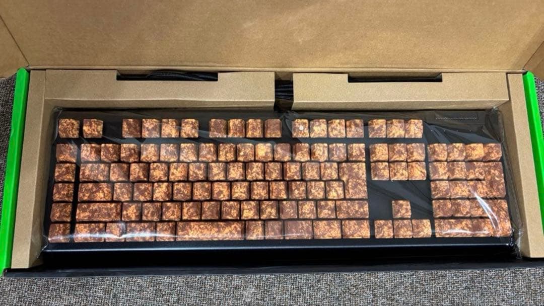 Razer BLACKWIDOW V4 X(カップヌードル 謎肉Edition)