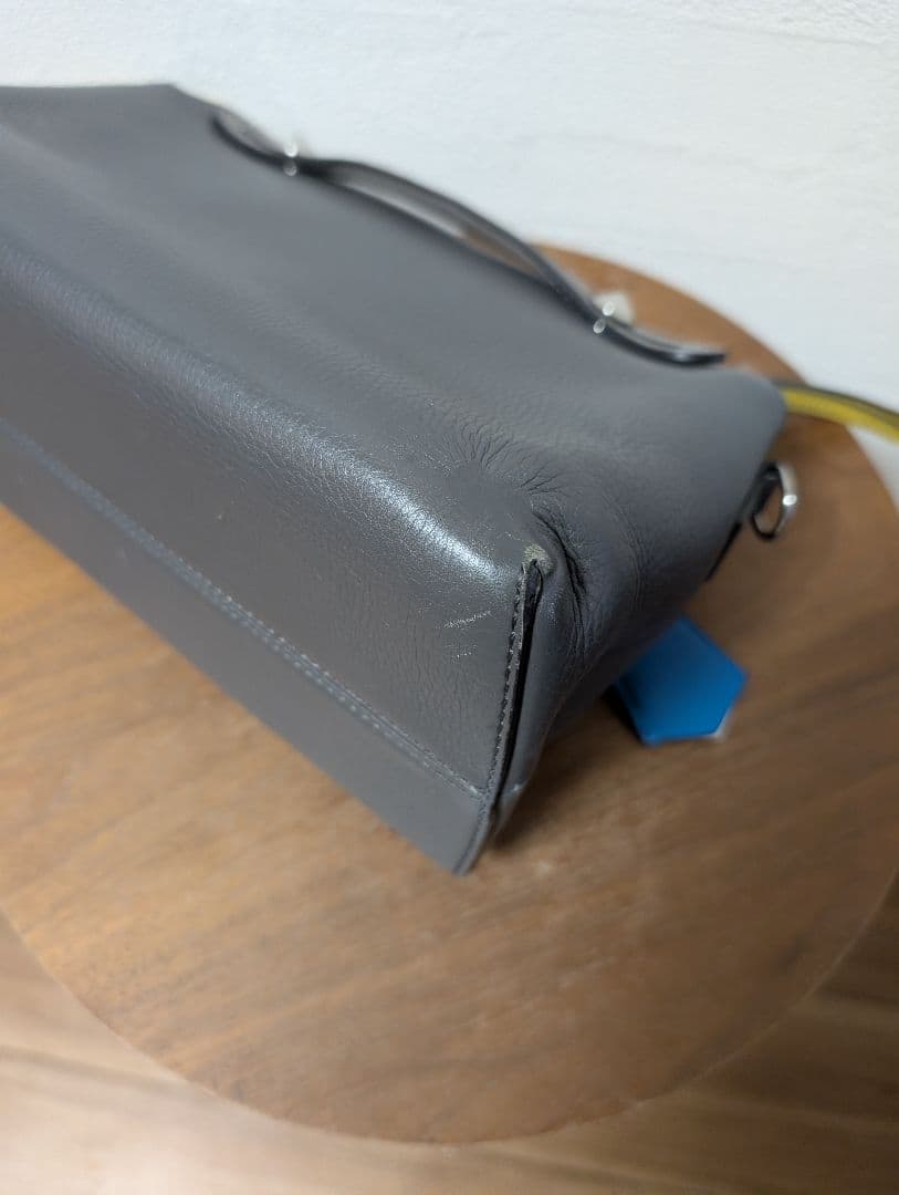 FENDI バイザウェイ ショルダーバック　2way グレー