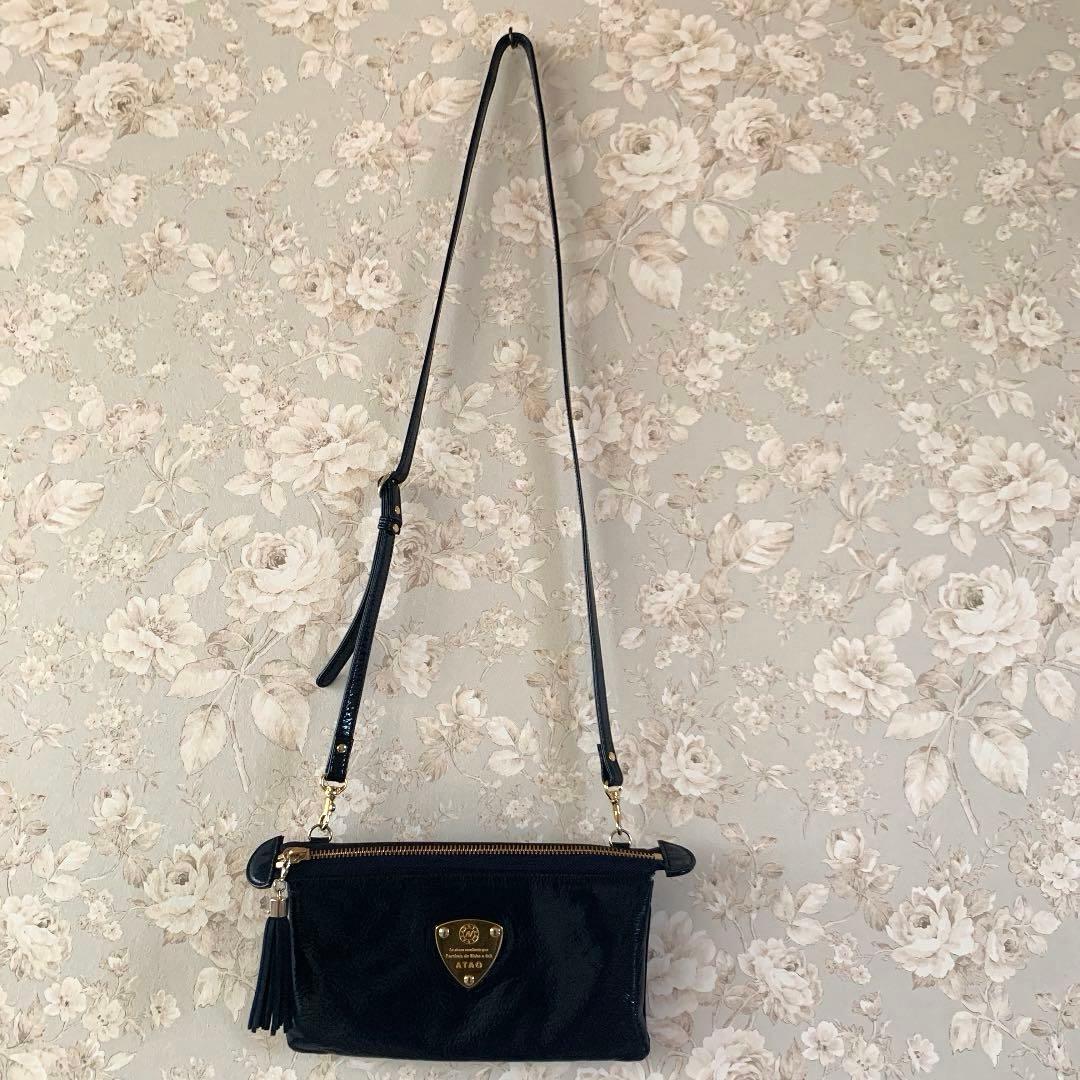 美品ATAO アタオ ブーブー エナメル ネイビー ショルダー　お財布ポシェット