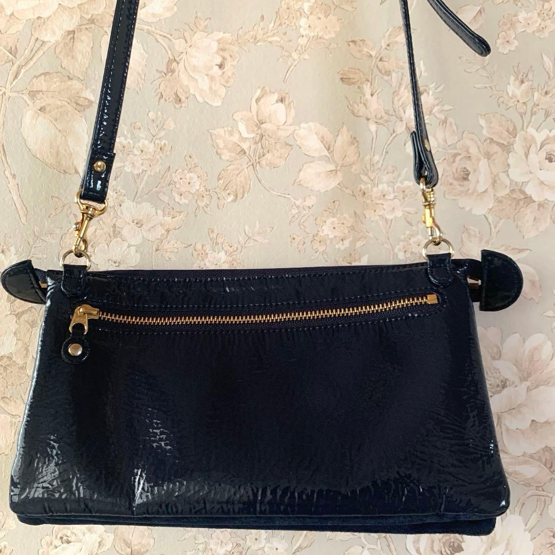 美品ATAO アタオ ブーブー エナメル ネイビー ショルダー　お財布ポシェット