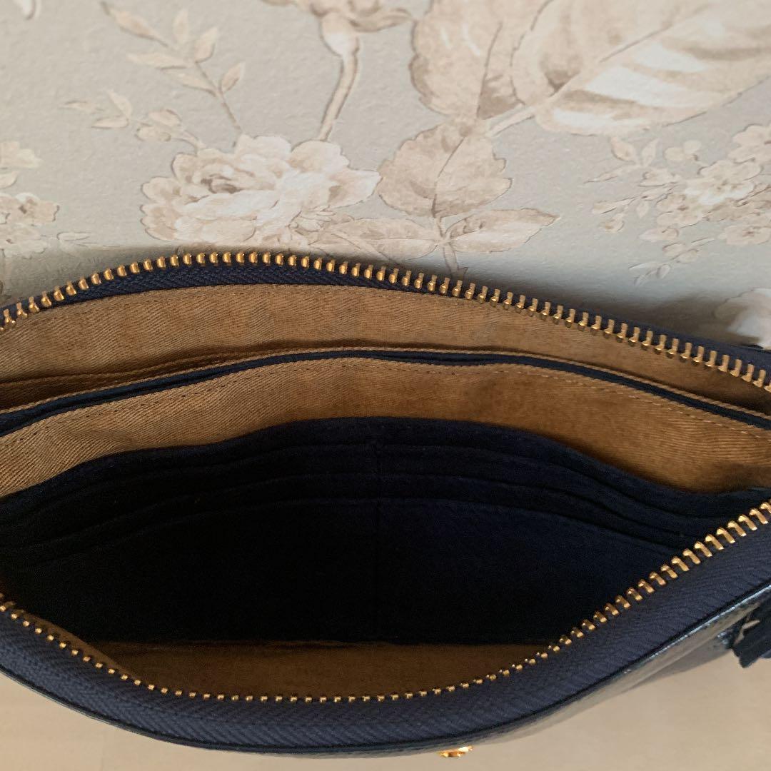 美品ATAO アタオ ブーブー エナメル ネイビー ショルダー　お財布ポシェット