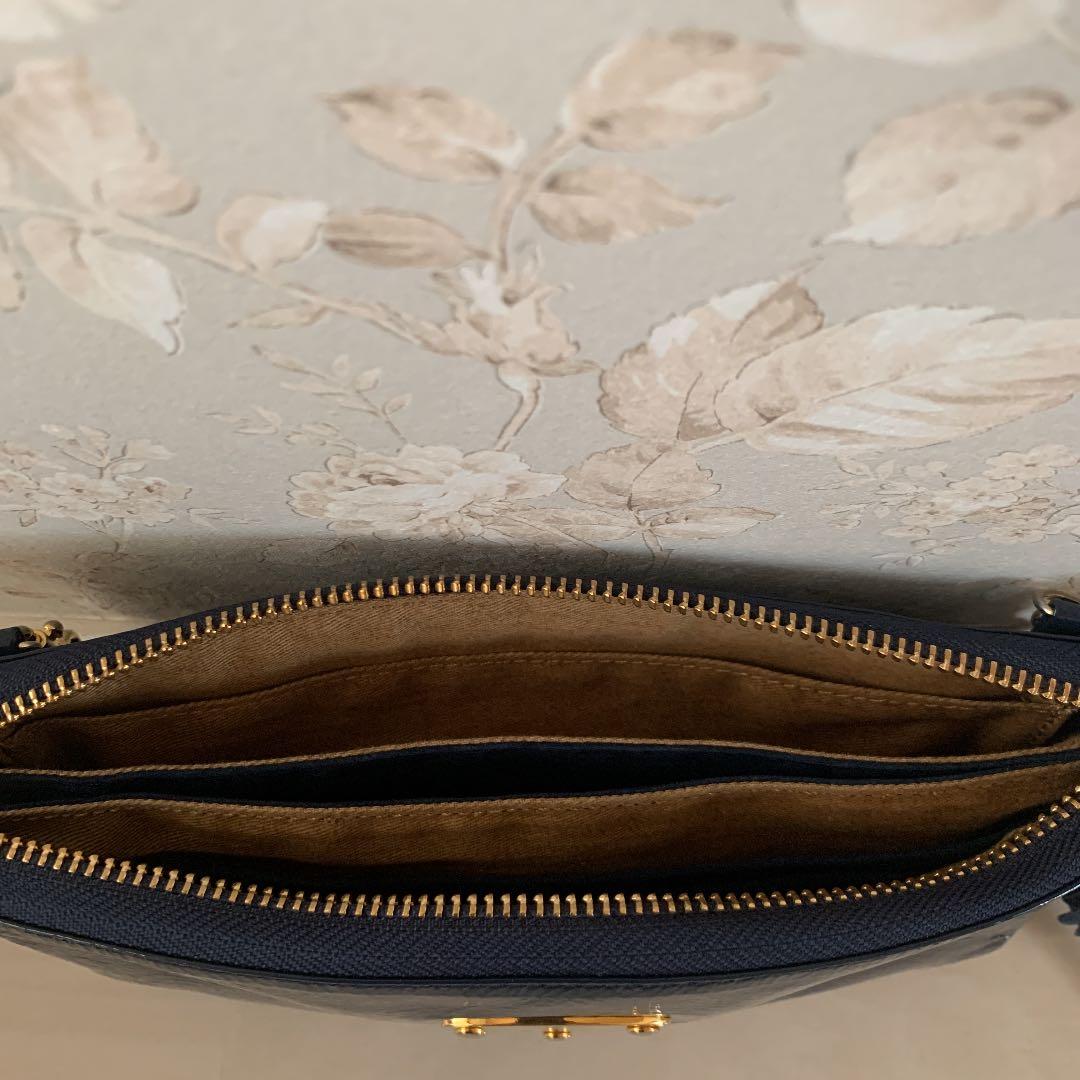 美品ATAO アタオ ブーブー エナメル ネイビー ショルダー　お財布ポシェット