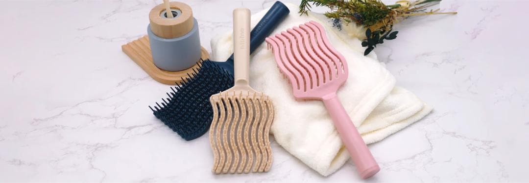 VENUSIS スリムフィットドライヤー ＋hibino プレミアムケアブラシ付