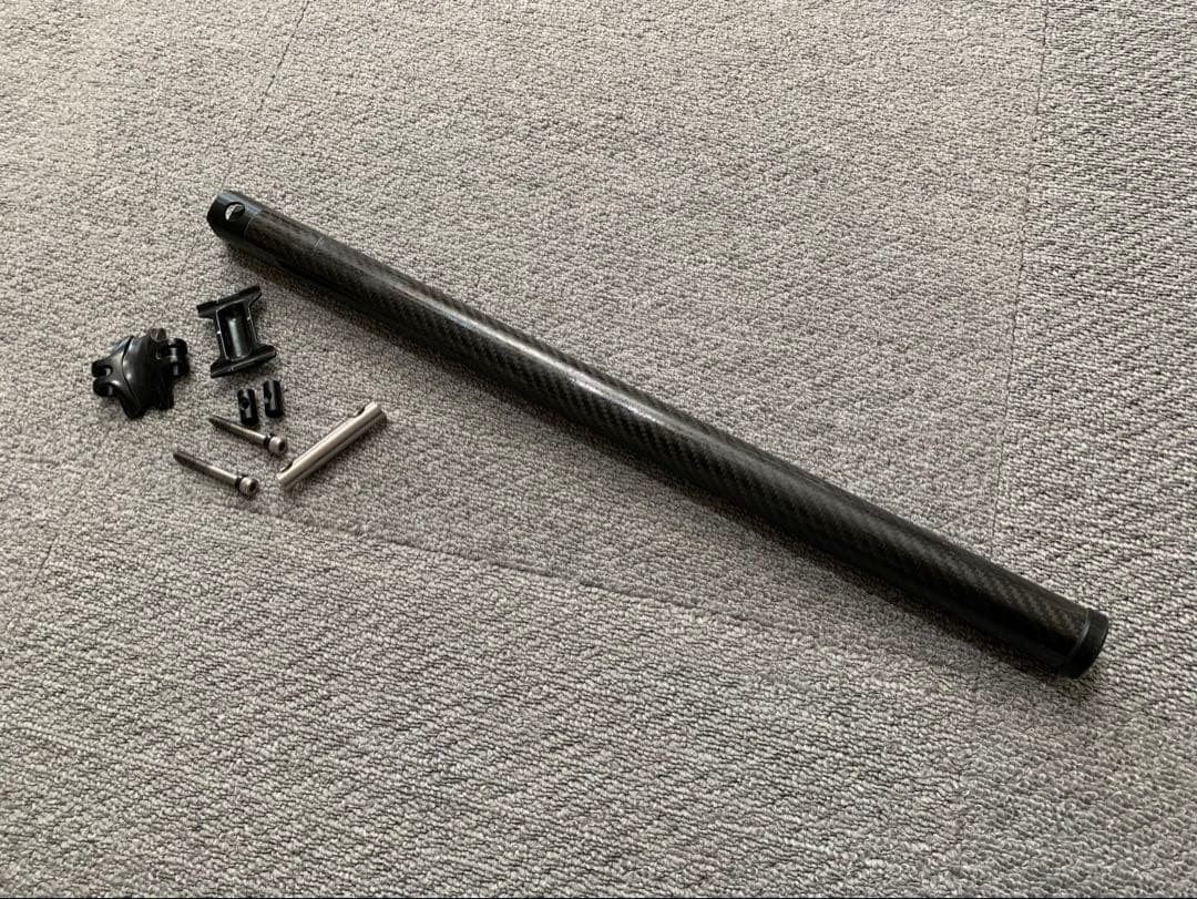 ■Carbon Dry Japan Seatpost V2 Brompton■