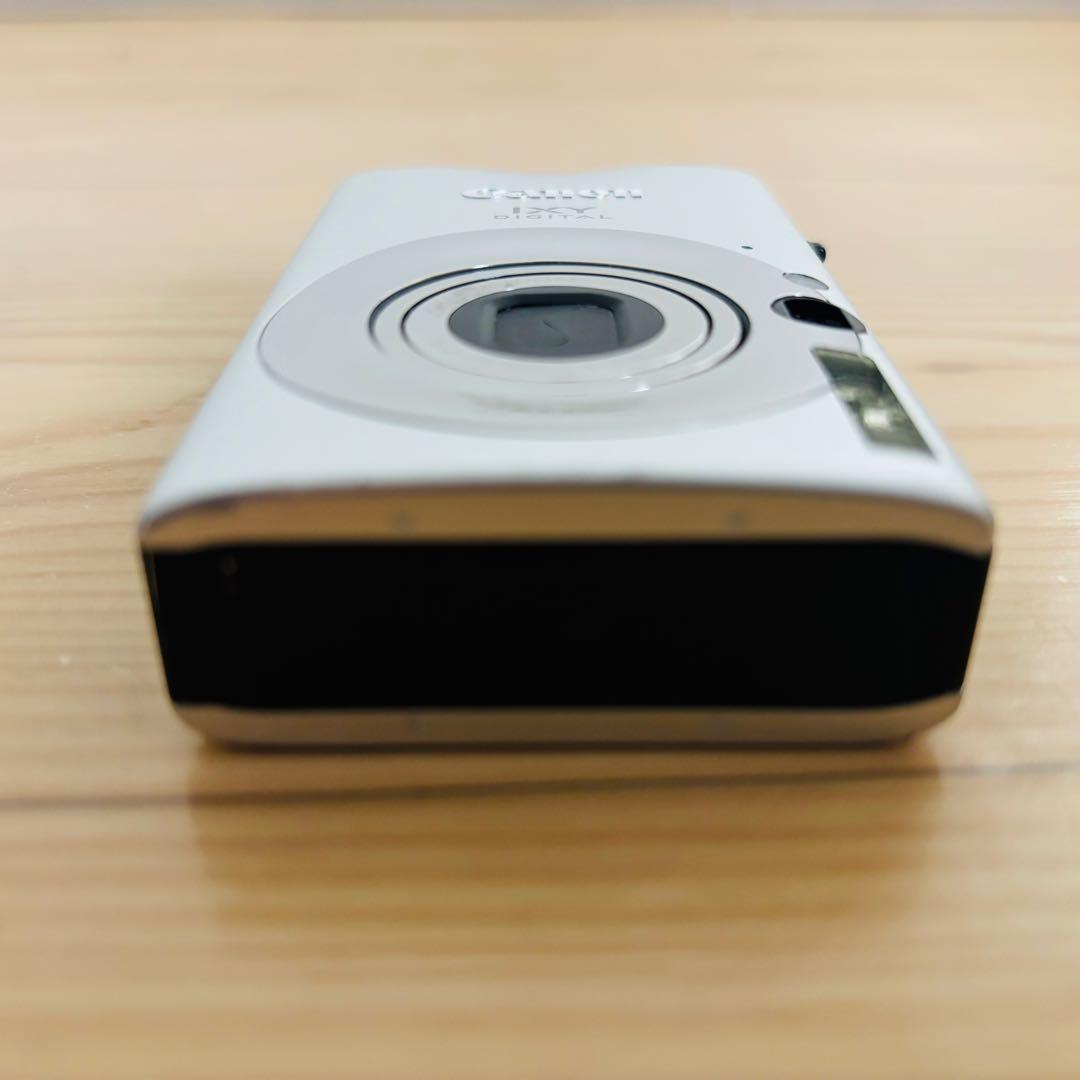 【美品】 Canon ixy20is シルバー　コンパクトデジタルカメラ
