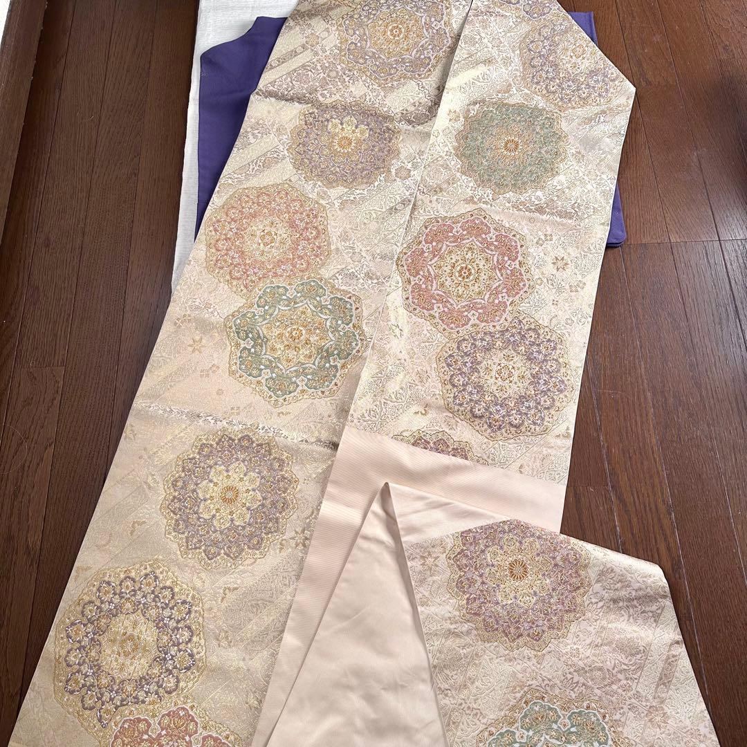 川島織物 淡い配色が上品な西陣織袋帯 金糸正倉院華文様