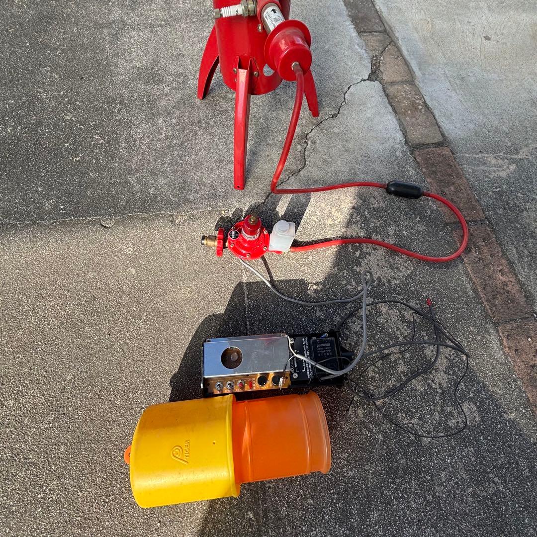 バードキラー　タイガー　爆音機　ＬＰ型　ガス鉄砲　鳥獣対策　熊よけ　熊対策