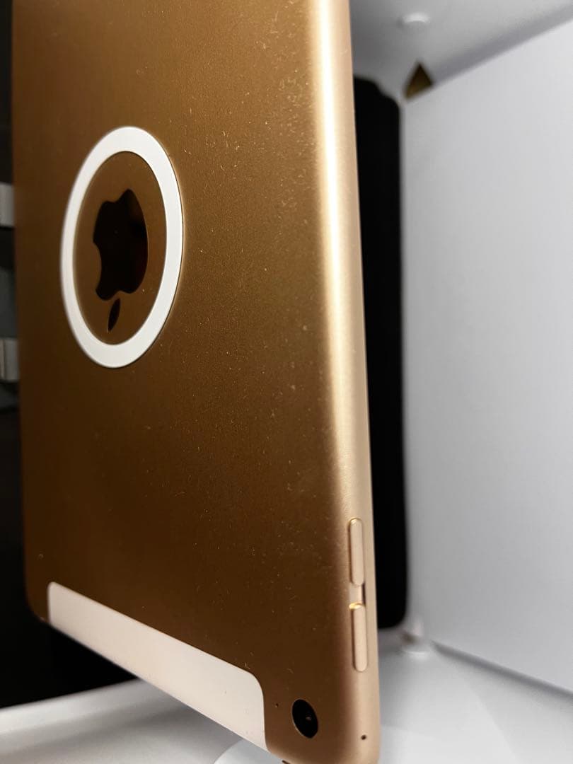 iPad mini4 64GB ゴールド セルラーモデル