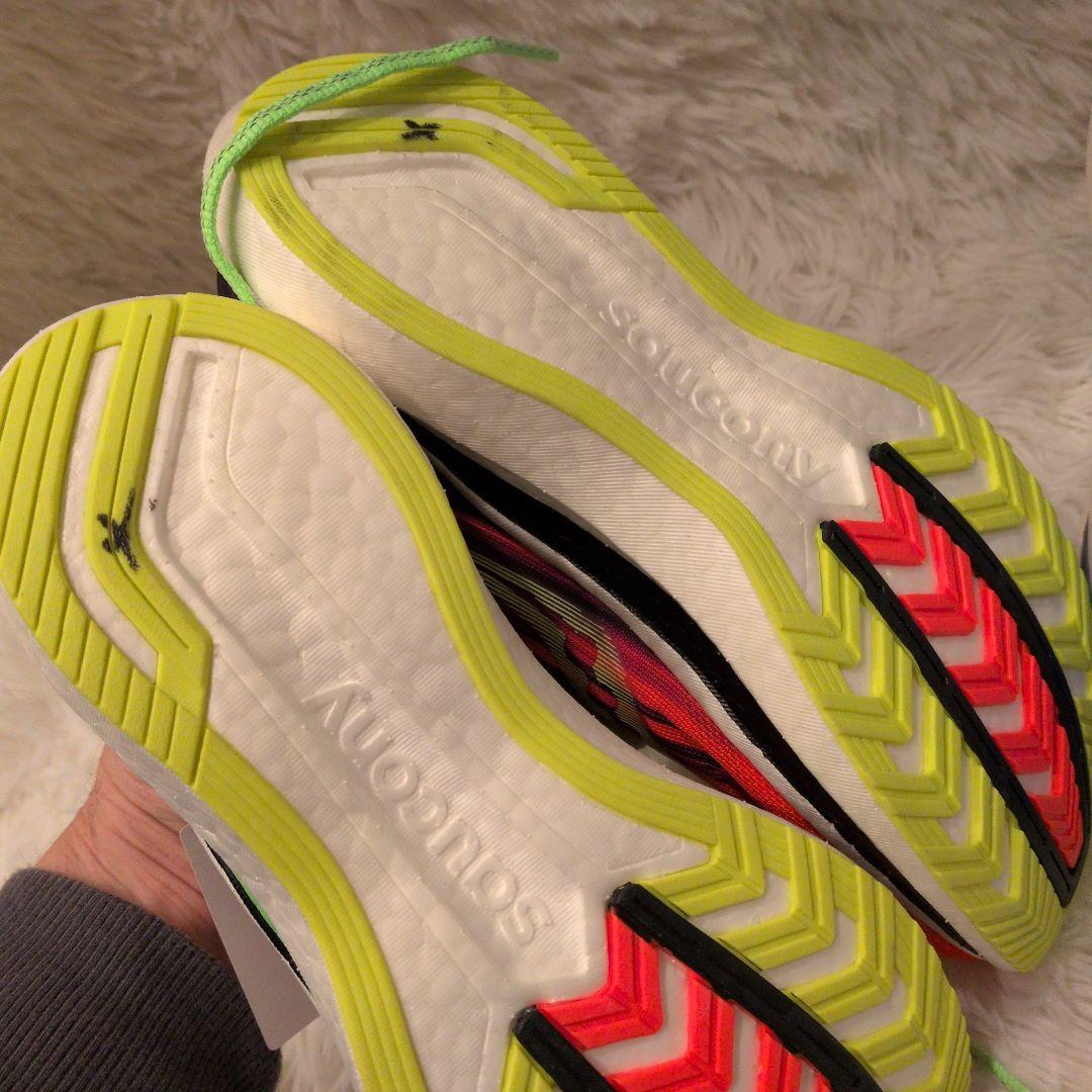 サッカニー エンドルフィンプロ2 25 2足セット マラソン新品