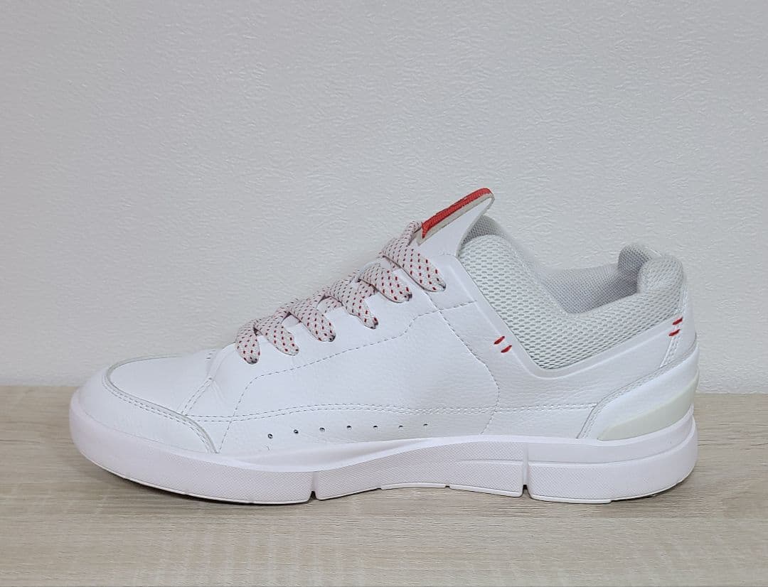 On オン THE ROGER Centre Court JP　日本web 限定