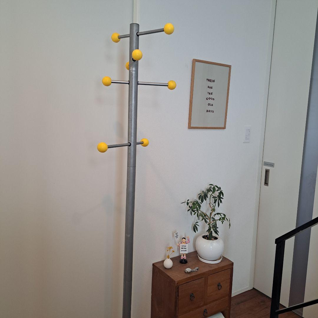 ミッドセンチュリー　ポールハンガー　ハンガーラック　モダン　レトロポップ