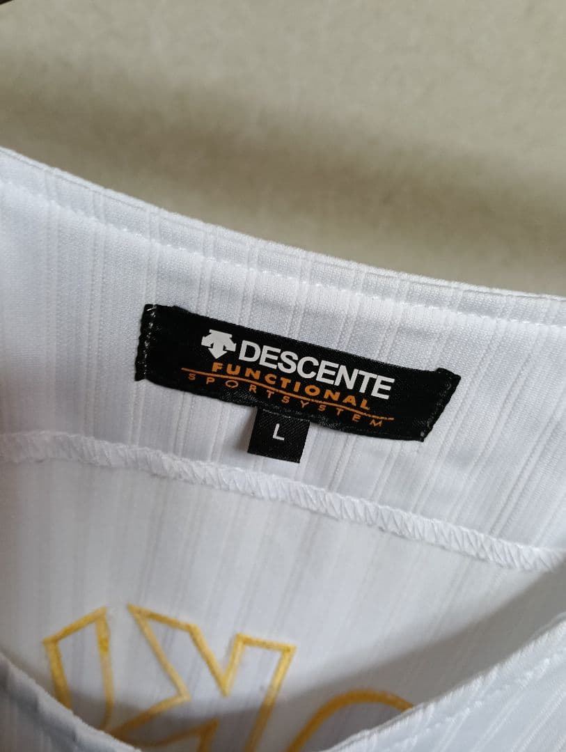 【激レア・美品】岩隈久志 東北楽天 ホームユニフォーム L（デサント製・刺繍）