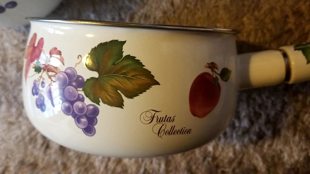 エジリー ホーロー 片手鍋 蓋付保存容器 フルータスコレクション