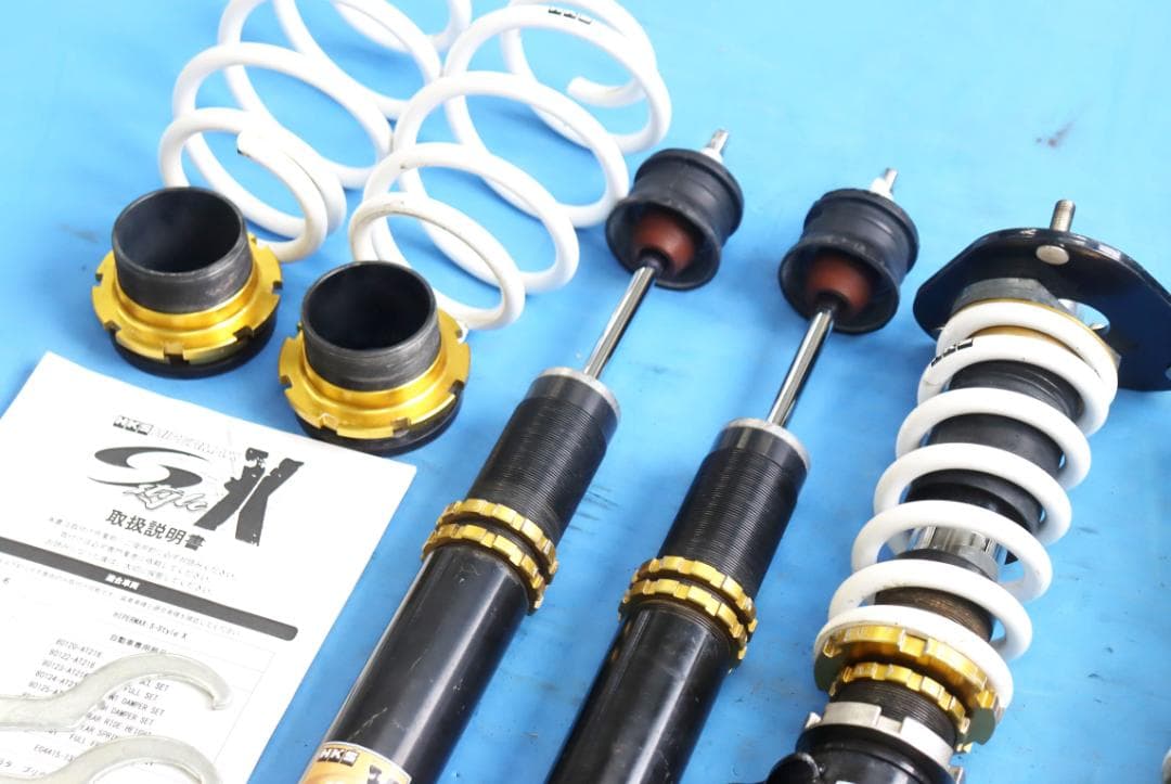 トヨタ プリウス ZVW30 ZVW35　HKS STYLE-X　車高調