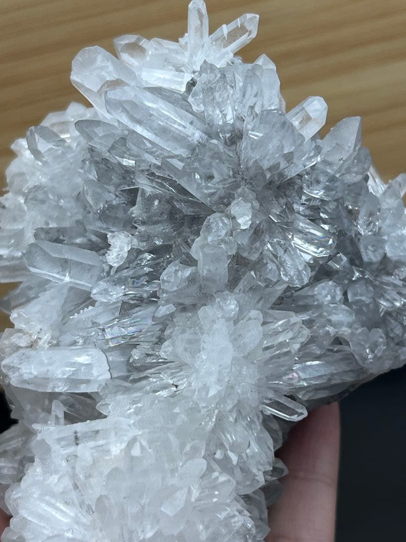 天然フラワー状水晶クラスター　高品質　ヒマラヤ産　虹入り　パワーストーン　浄化