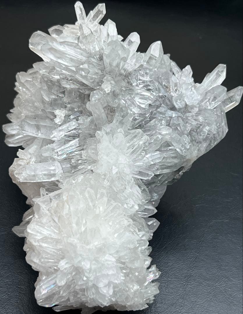天然フラワー状水晶クラスター　高品質　ヒマラヤ産　虹入り　パワーストーン　浄化