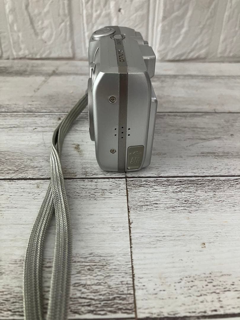 Nikon COOLPIX 5600 シルバー コンパクトデジタルカメラ