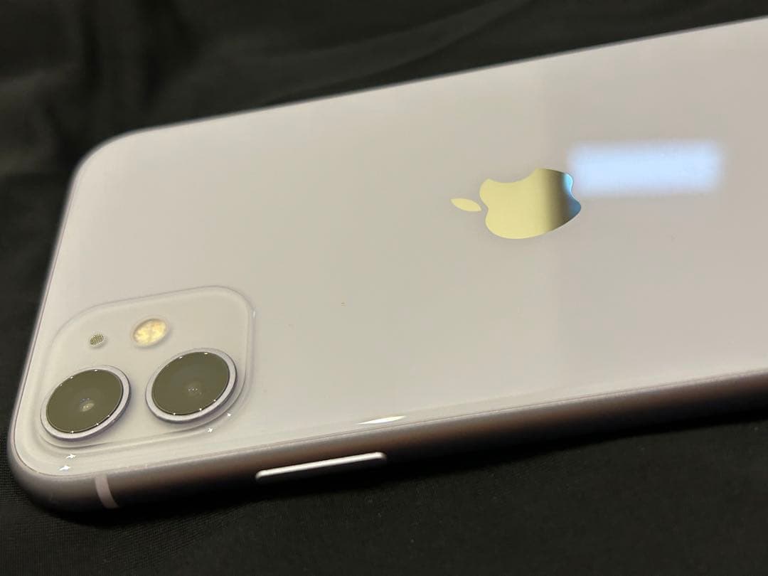 iPhone11 128GB SIMロック解除　バッテリー残高83% 傷なし