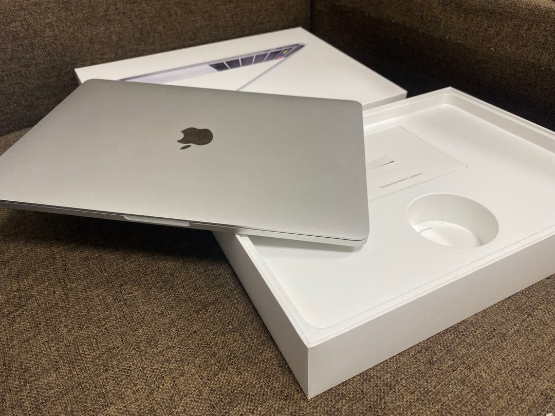 美品　Apple MacBook Pro 2020 メモリー32GB オフィス