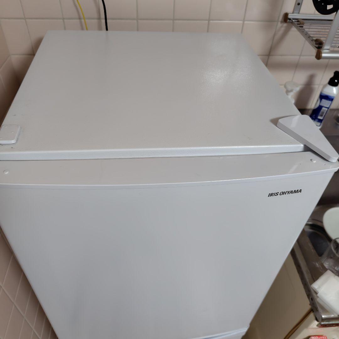 【徳島市内直接渡】IRIS OHYAMA　冷蔵庫 RSD-14A 23年製