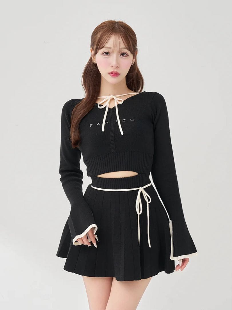 新品 ダーリッチ ウエストオープンリボンデザインニットミニワンピース 黒 FL