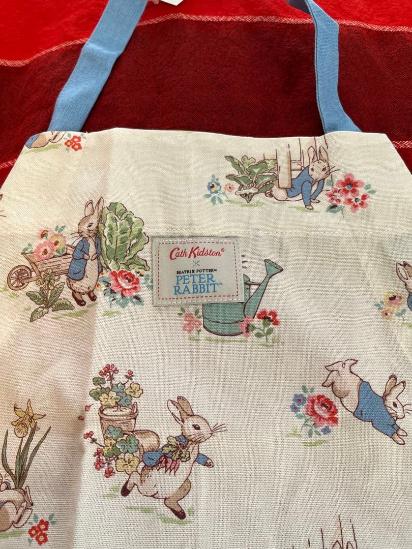 【新品未使用】キャスキッドソン✖️ピーターラビット　エプロン