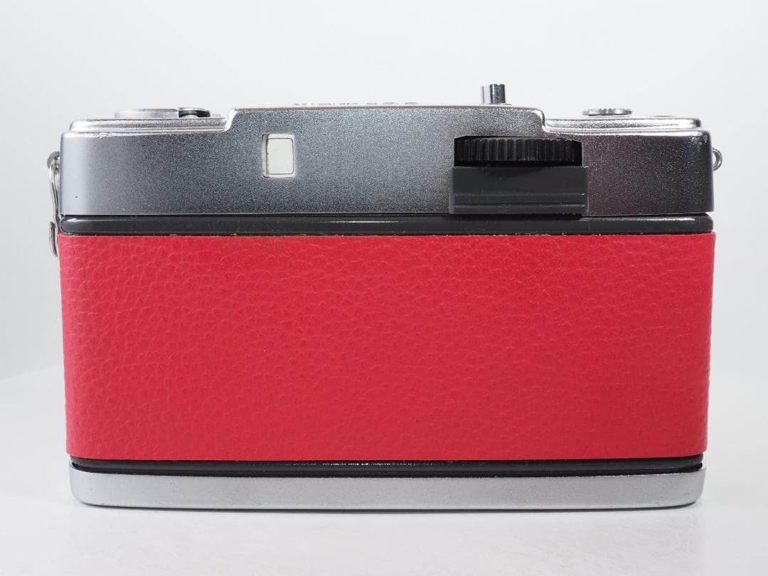 OLYMPUS PEN-EES （オリンパス ペンEES）サーモンピンク