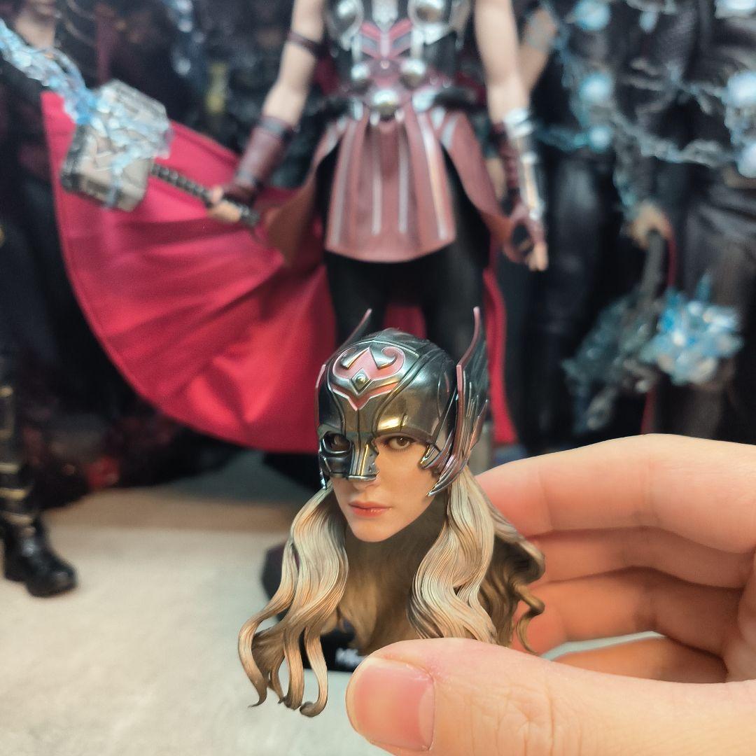 【ボーナスアクセサリー付き】HotToys マイティーソー