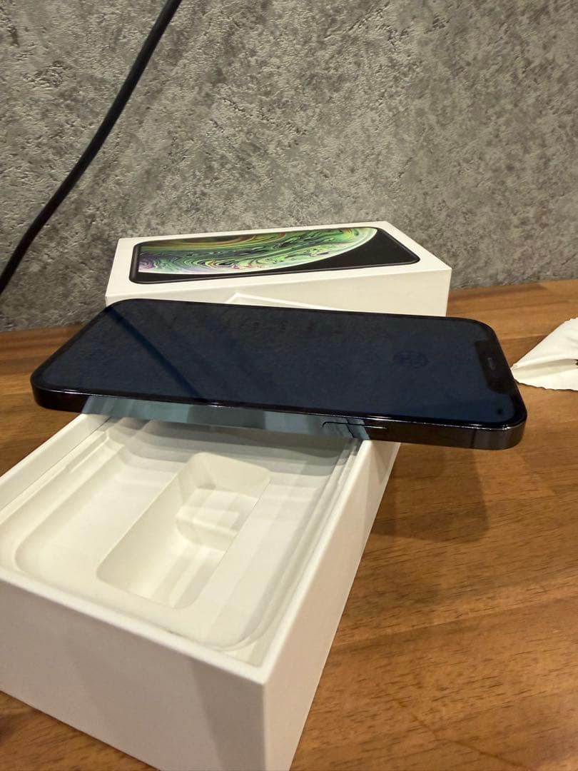 iPhone12pro 512GB パシフィックブルー　充電容量85%