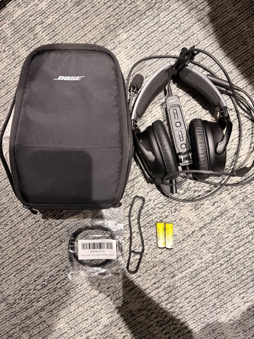 ヘッドホン Bose A30 Aviation Headset