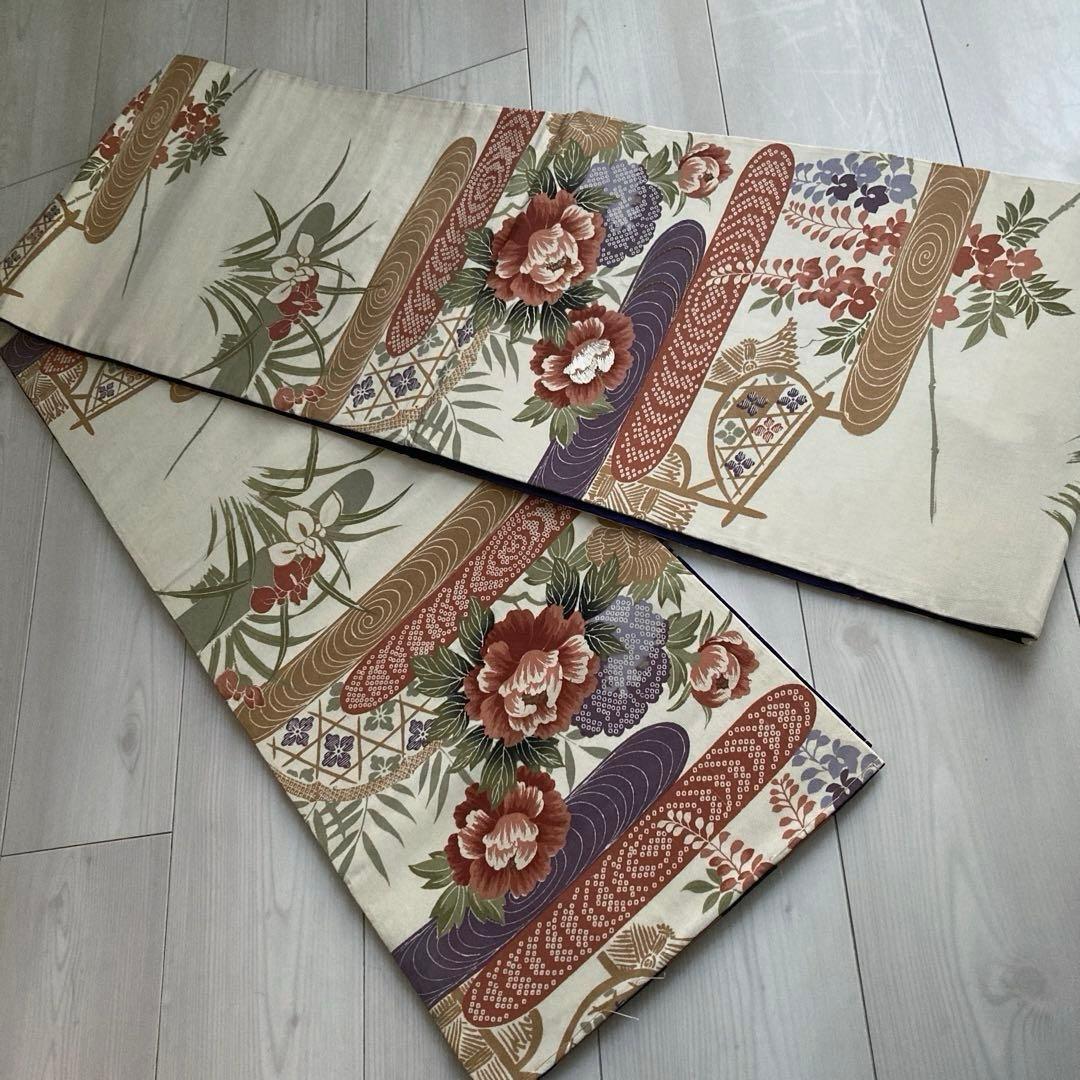 アンティーク京袋帯　しつけ糸付　アイボリー 牡丹・金駒刺繍　正絹　N1-25
