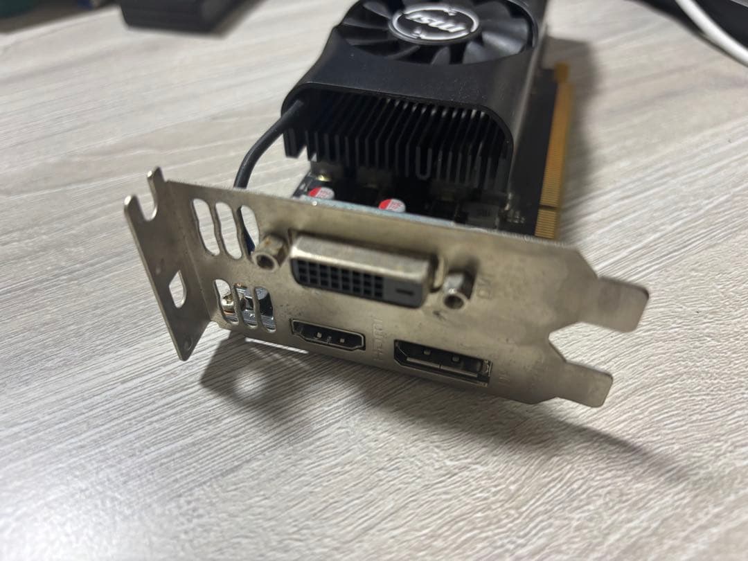 MSI GTX 1050ti 4GT グラフィックボード デュアルファン