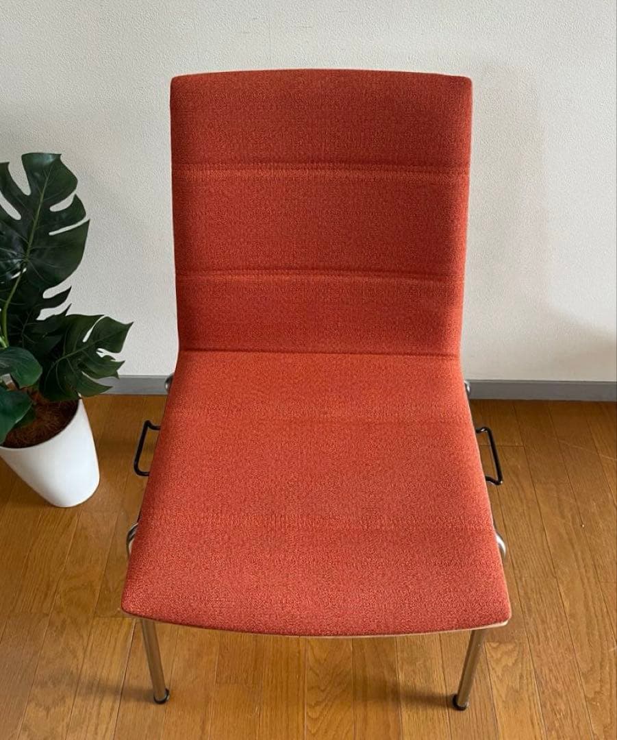 ドイツ　ウィスナーハーガー シンピュア　チェア　① 10万　オカムラ　モダン