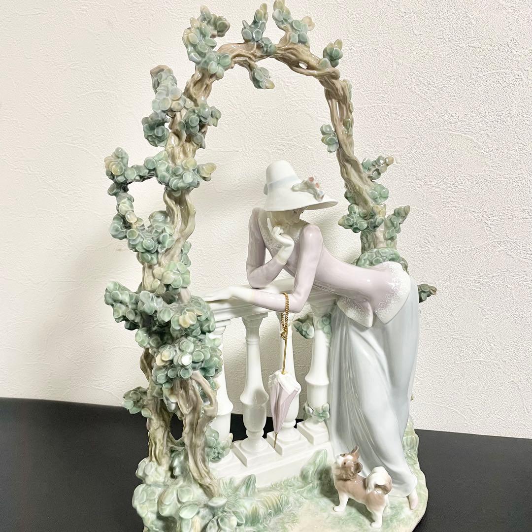 【希少・入手困難】リヤドロ LLADRO 麗しのバレンシア 大型フィギュア