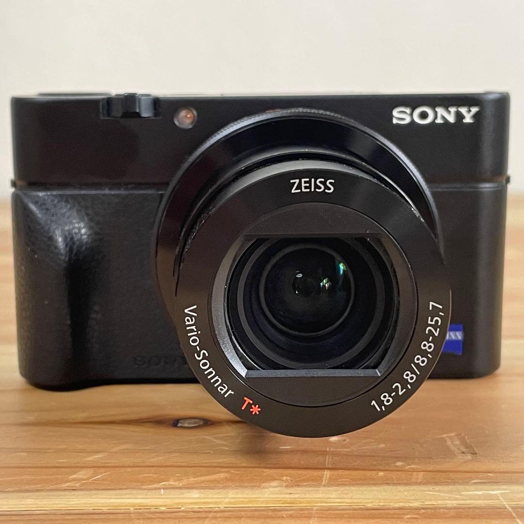 【美品】SONY DSC-RX100M3 グリップ・追加バッテリー・充電器付き