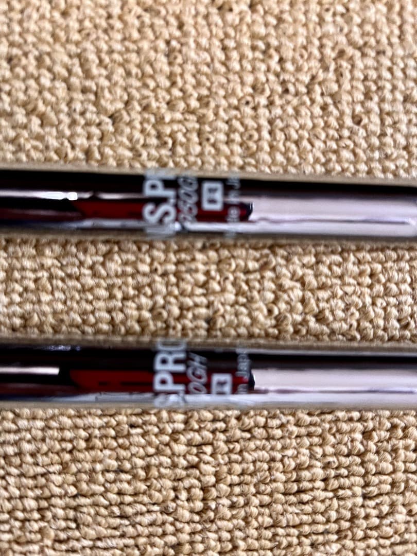 ✴️ピンUT用　NS950GH(R) UT3&4用スリーブ付きシャフト２本