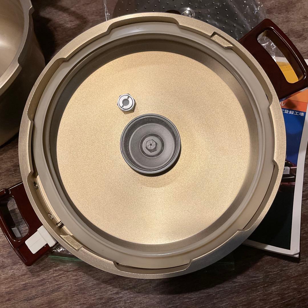 希少 新品未使用！ピースター 圧力鍋 ゴールド 4.5L レトロ 関西軽金属工業