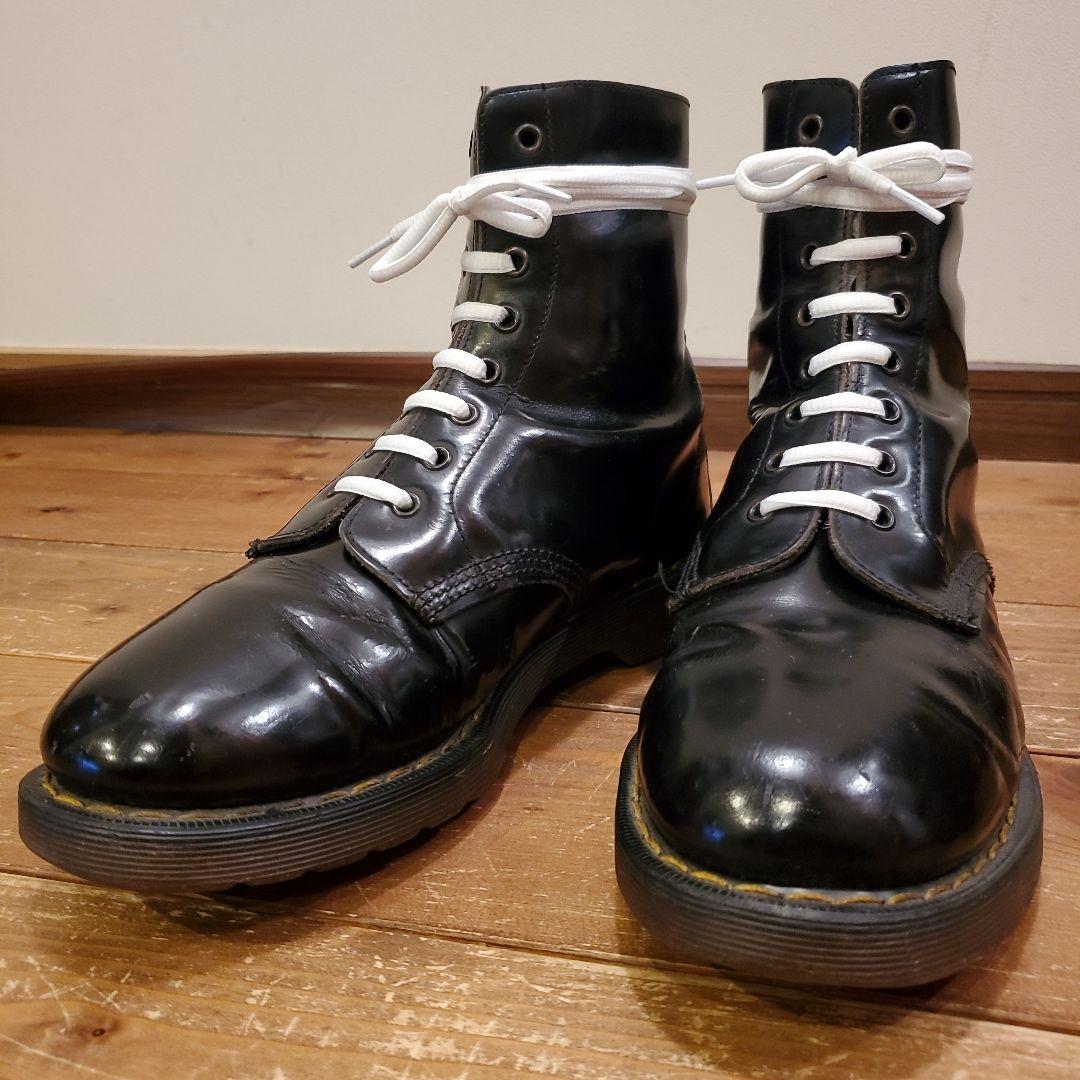 【ホワイト社×BIGサイズ早い者勝ち】英国製 ドクターマーチン 8ホール UK9