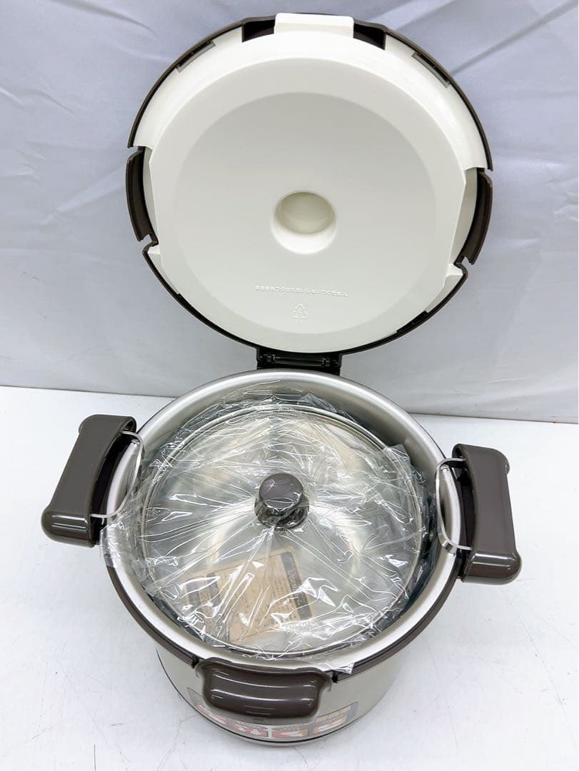 1AB3 THERMOS シャトルシェフ　KPK-5000 4.8L 未使用品