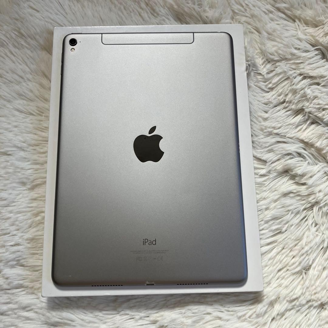 【完動品】iPad Pro 9.7 128GB SIMフリー 【発送】【付属品】