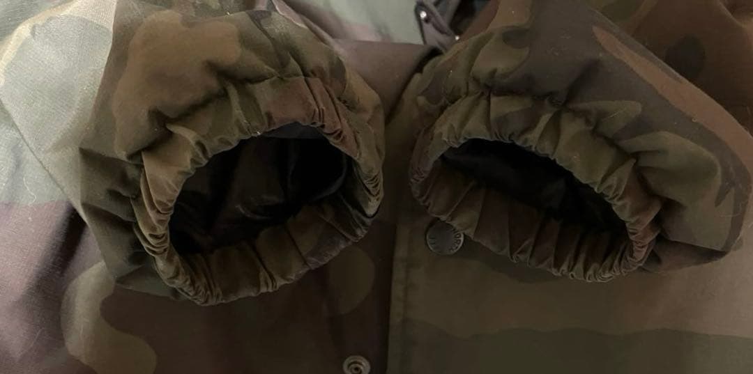 【美品】ノースフェイス☆カモ柄☆コーチ ジャケット☆迷彩☆XL☆HYVENT