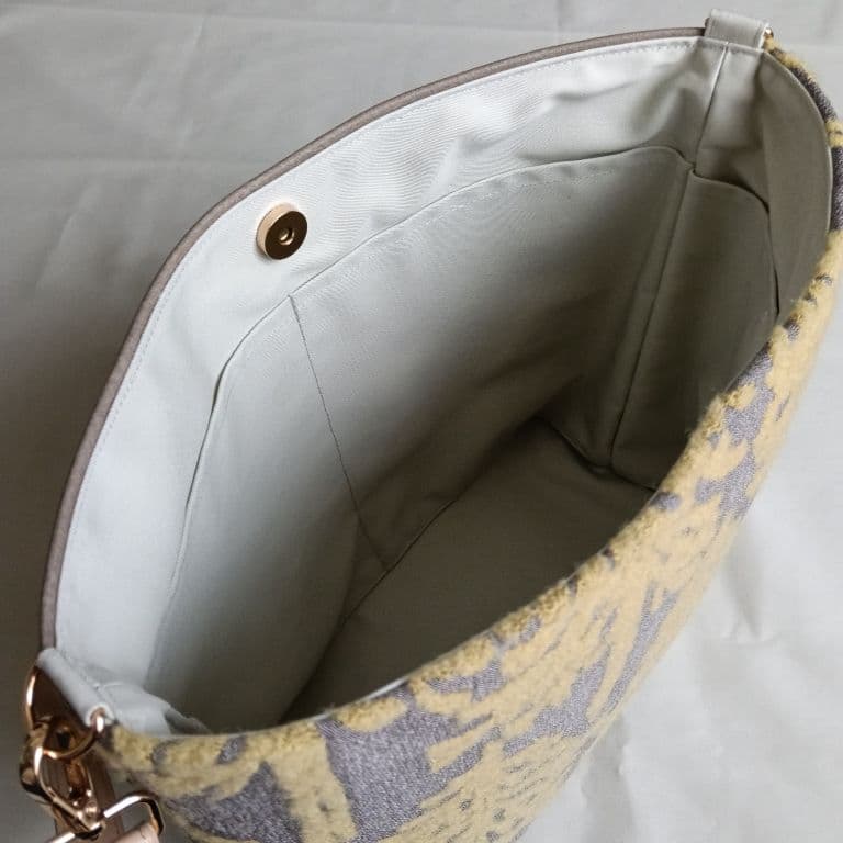 ☆プラム堂∬☆ミナペルホネン　大きめショルダーバッグ　メッツァ