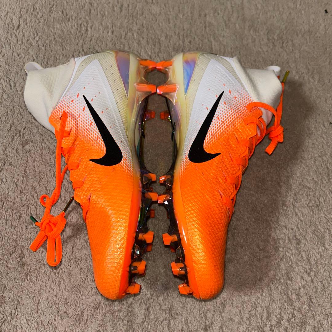 アメリカンフットボール スパイク 明日まで