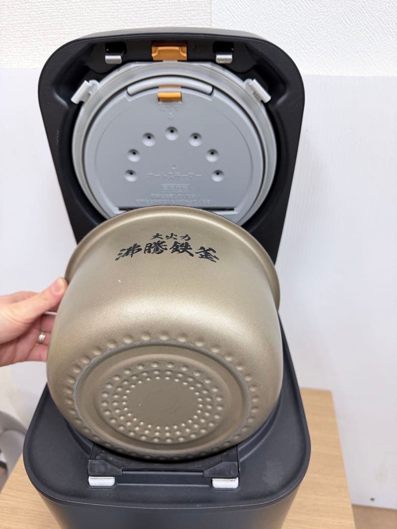 HITACHI 炊飯器 RZ-V100FM 1.0L（5.5合）2022年製