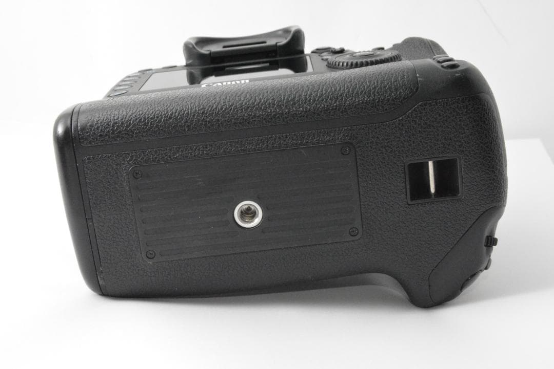 キャノン CANON EOS 7D MARK II BG-E16 ボディ