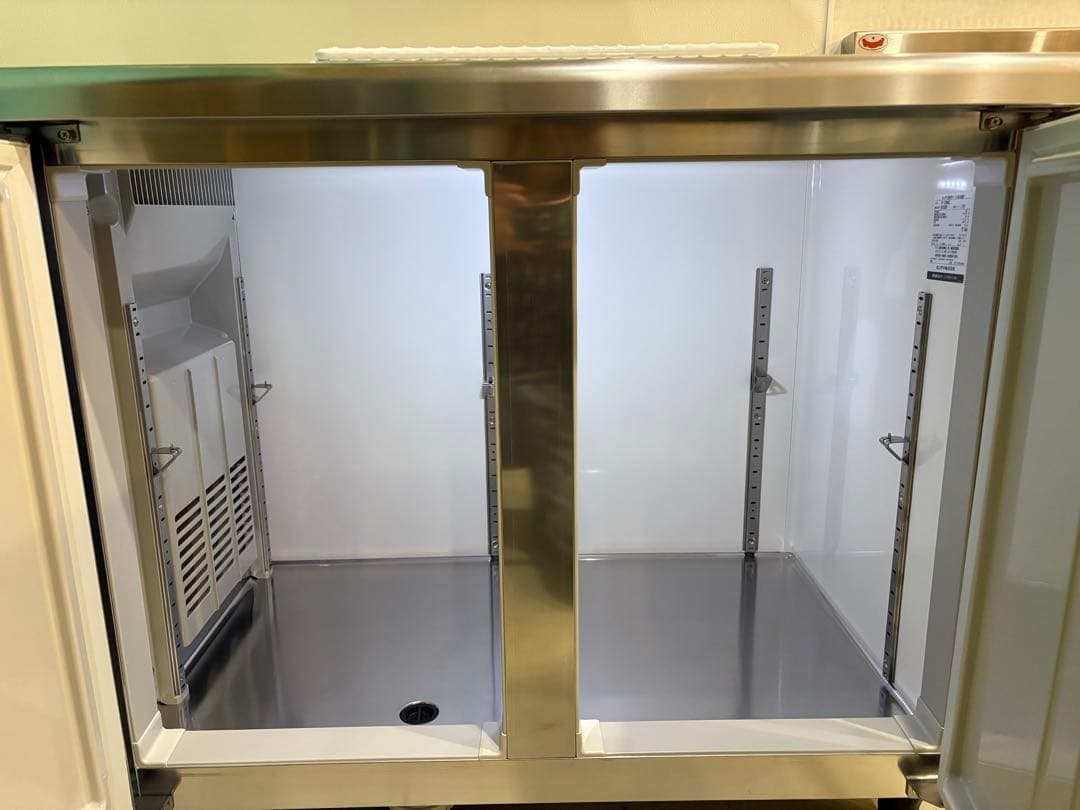 ホシザキ　テーブル冷蔵庫 2ドア