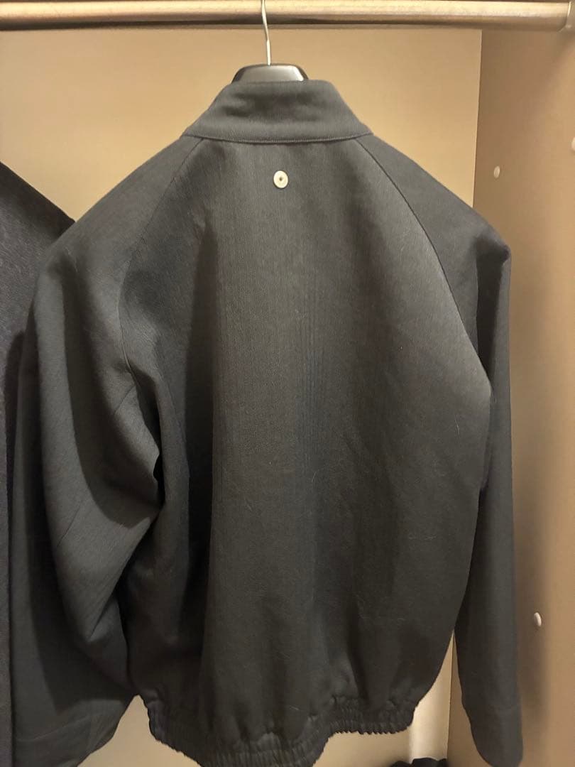 ブルゾンジャケット