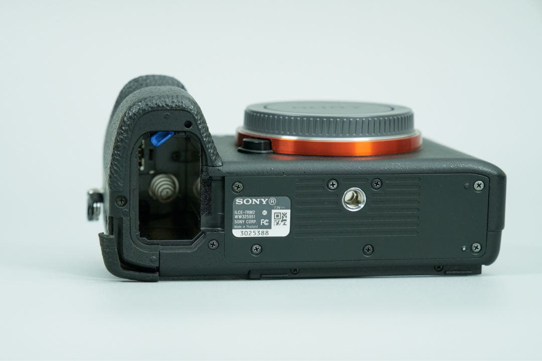 完動品・少シャッター3052回SONY α7RM2純正バッテリー7個+VGセット