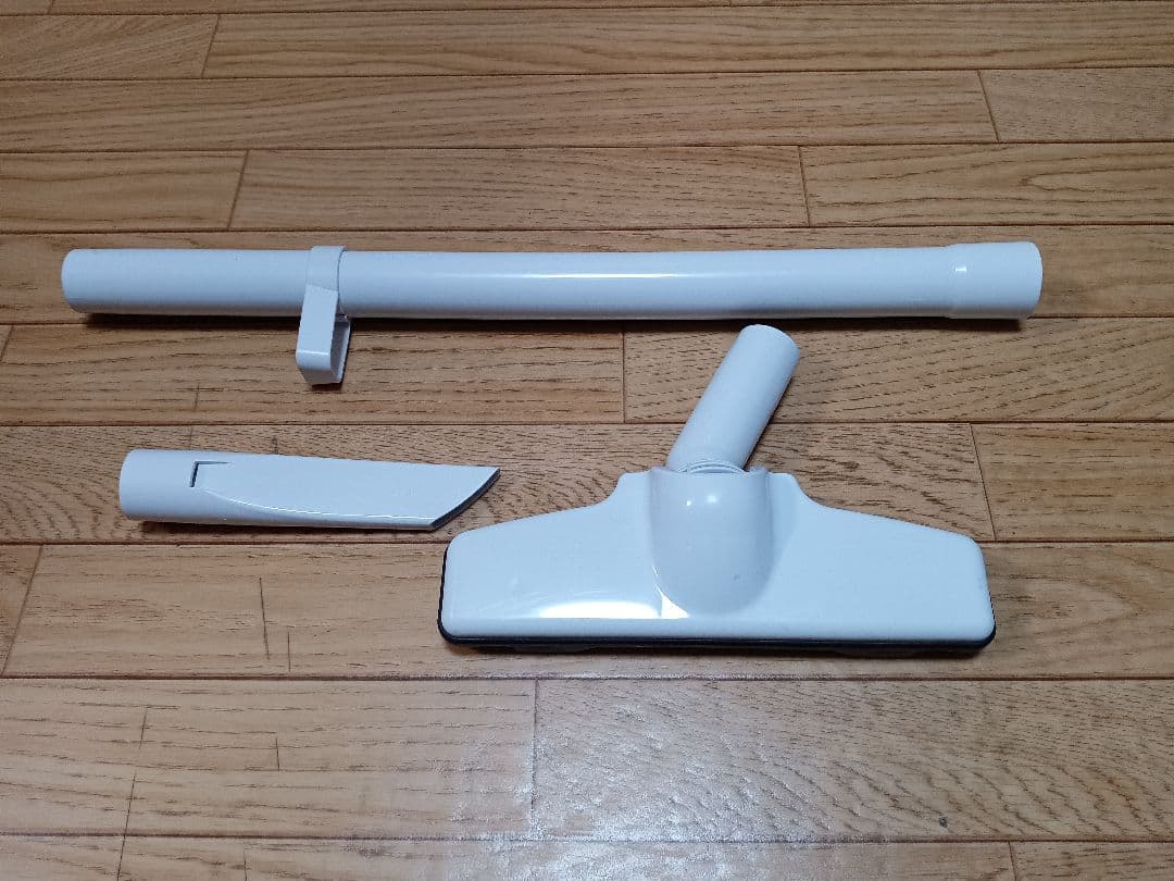 マキタ 充電式クリーナー MCL143D 14.4V　バッテリー、充電器付